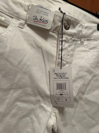 Pantaloni BwKids bimba pagato 24,99€
