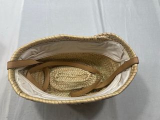 Capazo pequeño de mimbre beige