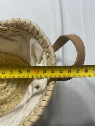 Capazo pequeño de mimbre beige
