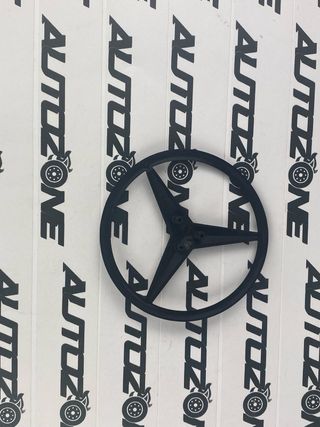 Estrella Mercedes negra para maletero Clase B W246