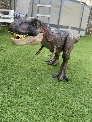 T-Rex Juguete - Imponente