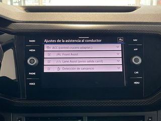 Volkswagen T-Cross 1.0 TSI 110CV DSG7 ADVANCE .-" AUTOMÁTICO ".-" GARANTÍA CON COBERTURA EUROPEA ".-" EQUIPADO ".-" NACIONAL ".-" VEHÍCULO RECOMENDADO ".-
