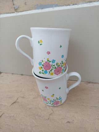 2 Jarras Porcelana Flores Vintage
