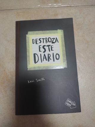Destroza este diario