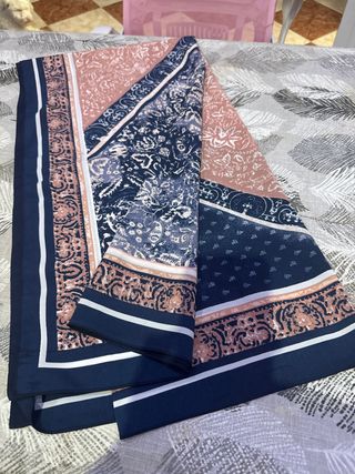 Pañuelo seda azul y rosa