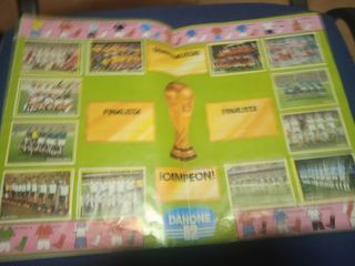 Álbum cromos futbol en Acción Mundial 82