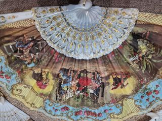 Ventagli decorati: oggetti da collezione