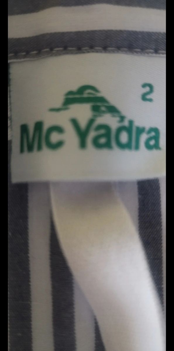 Babero Colegio Sagrada Familia