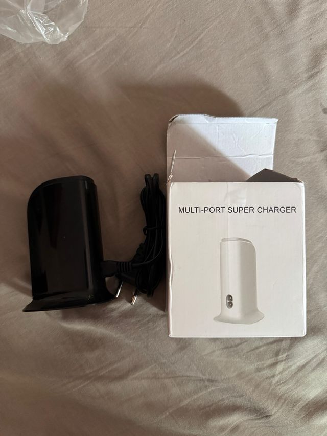 Cargador USB Upoy 6 puertos 40W