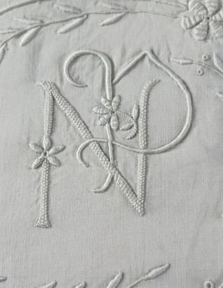 Sábanas antiguas hilo bolillo