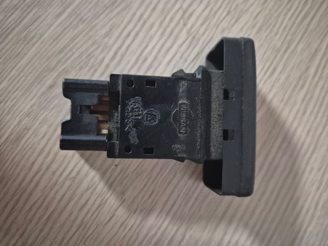 Interruptor Luces Nissan Terrano II