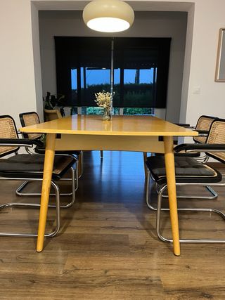 Mesa comedor extensible 