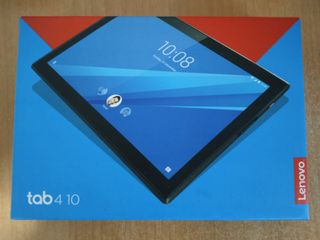 Lenovo Tab 4 10" + funda y cargador
