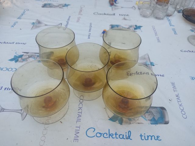 Set di 5 bicchieri vintage in ambra