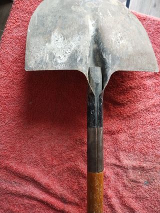 Pala obra antigua marca zeco