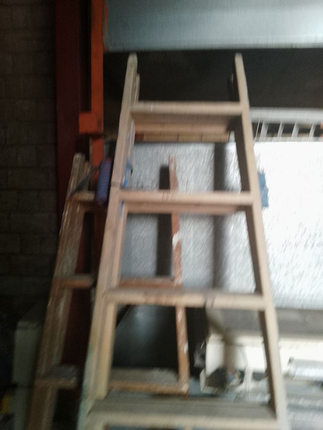 Escaleras madera usadas