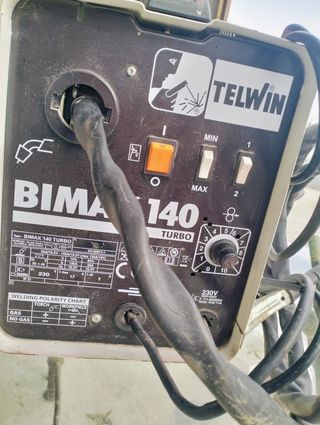 Soldadora Inverter Telwin Bimax 140