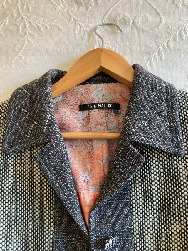 Traje chaqueta "Jota más Ge ",talla 42