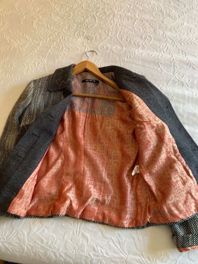 Traje chaqueta "Jota más Ge ",talla 42
