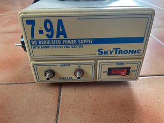 Fuente Skytronic 13.8V 7-9A
