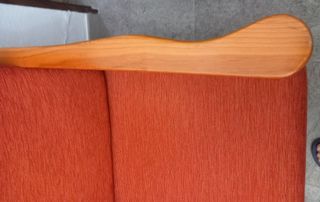 Sofá 3+1+1 madera- rojo/burdeos