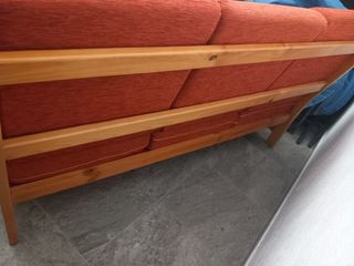 Sofá 3+1+1 madera- rojo/burdeos