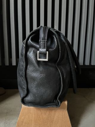 Bolso Diesel piel negra