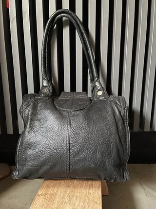 Bolso Diesel piel negra