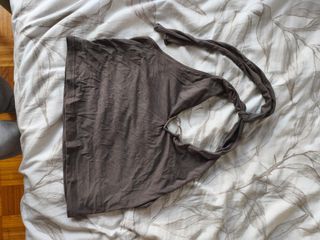 Top Shein gris - espalda abierta