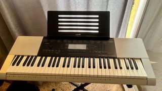Teclado Casio CTK-4200