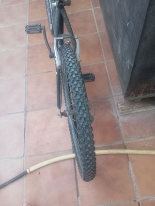 Bicicleta montaña 18V GX Alumínio