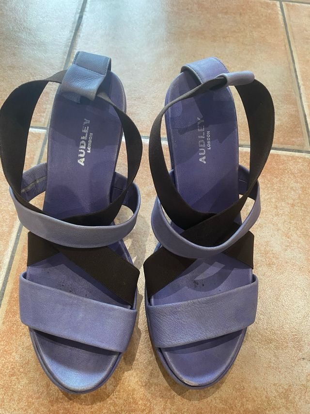 Sandalias AUDLEY London azules