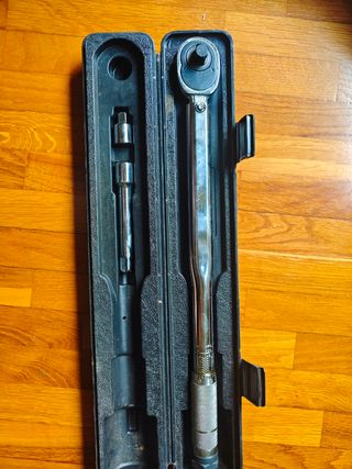 Llave dinamometrica Powerfix 1/2" 28-210 Nm