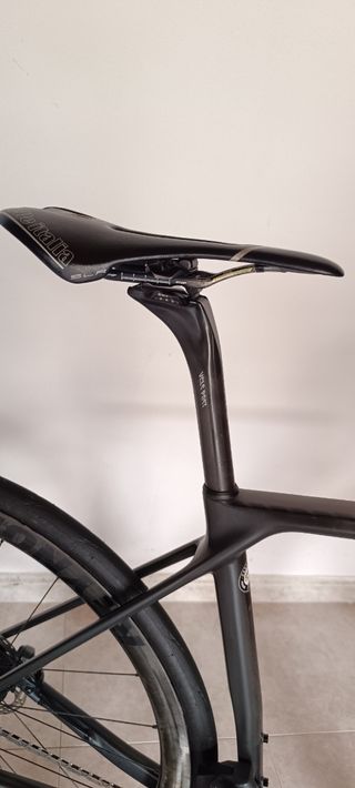 Canyon Endurance CF SLX 8 DISC eTap FAHRRAD.