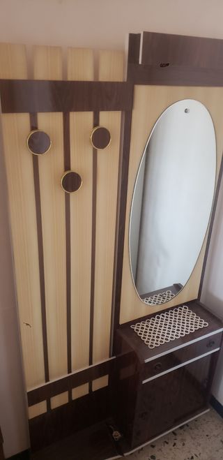Recibidor vintage madera años 70