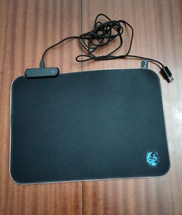 Alfombrilla gaming RGB Gorilla 35x25