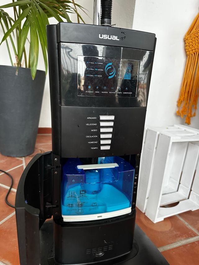 Ventilador nebulizador Usual - Negro