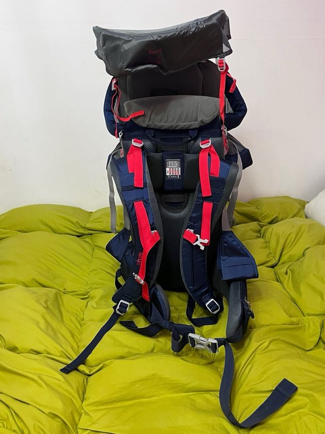 Mochila portabebés Altus Arakawa