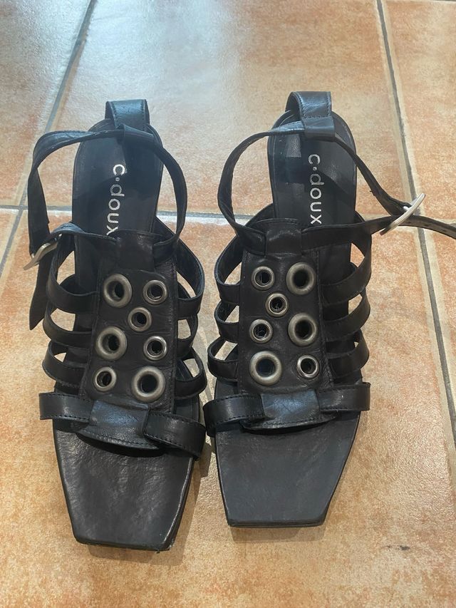 Sandalias G.DOUX negras