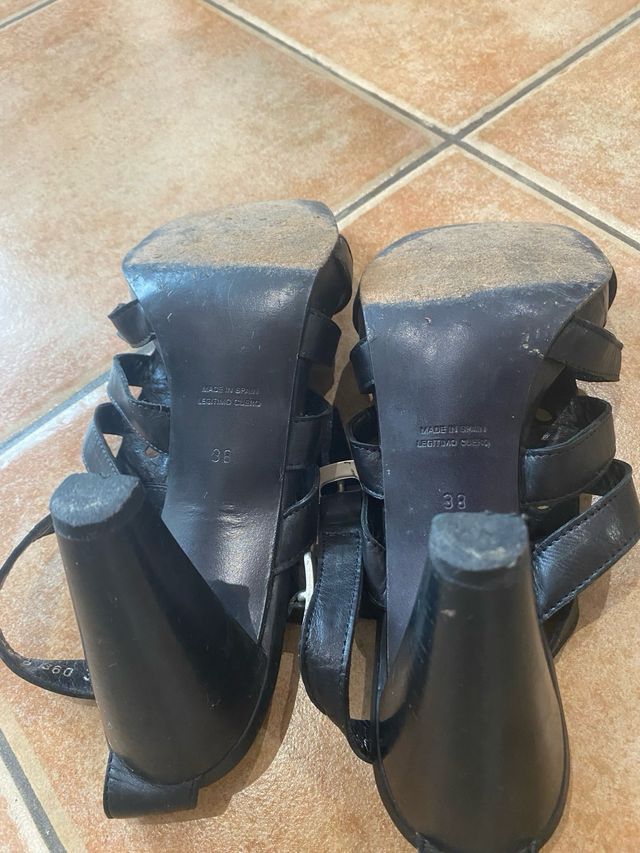 Sandalias G.DOUX negras