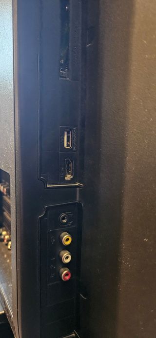 TELEVISION OKI DE 32 "