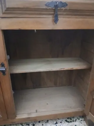 Taquillón castellano antiguo