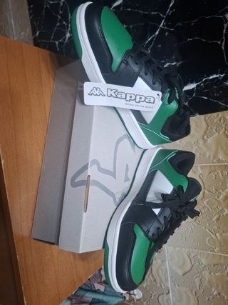 Scarpe Kappa verdi e nere