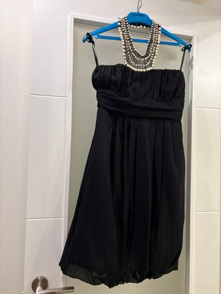 Vestido negro palabra de honor