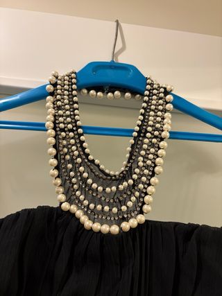 Vestido negro palabra de honor