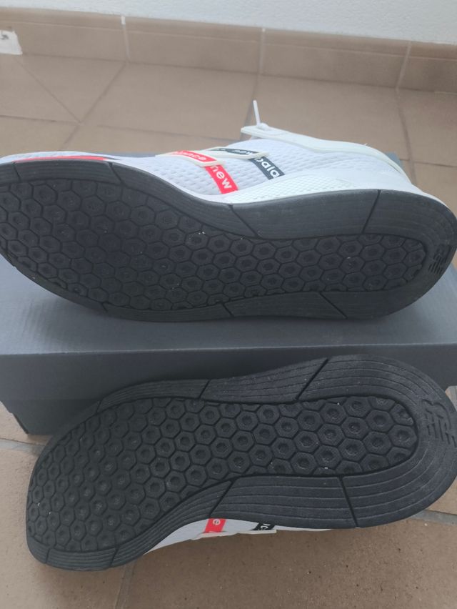 Zapatillas New Balance 574 blancas 43