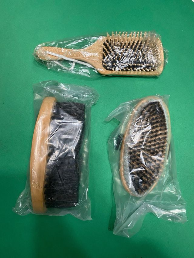 Kit cepillos caballo Horze