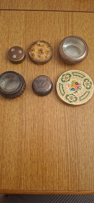 6 scatoline vintage metallo 2 sono portacipria