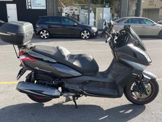KYMCO SUPERDINK 300i 2010 EN PERFECTO ESTADO