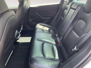 Tesla Model 3 Gran Autonomía AWD